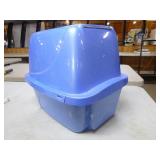 Covered Kitty Litter Box