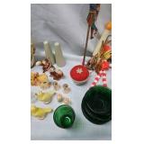 2 Flats S/P Shakers and various Vintage items 2 Flats S/P Shakers and various Vintage items