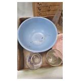 Assorted Vintage items as pictured Assorted Vintage items as pictured