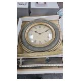 Vintage Pictures with Clock Vintage Pictures with Clock