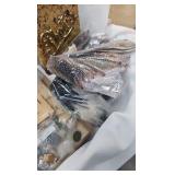 Assorted Vintage items as pictured Assorted Vintage items as pictured