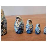 Vintage Handpainted Wooden Traditional Russian Matryoshka Nesting Doll Set of 9 (1989) (Abpamuebo Russia)