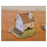 Hand Sculpted and Hand-painted Cottage Figurine Set of 3 - Sorlandshus by Petter - Lillesand Design (1992) (Lilliesand Norway)