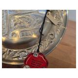 7 1/2' Christmas theme Pewter Collector's Plate by Astri Holthe (1983) (Norway)
