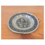 7 1/2' Christmas theme Pewter Collector's Plate by Astri Holthe (1992) (Norway)