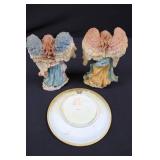 Angel Figurines (Pair) with Pedestal Plate - 8.5 in tall, 5.5 in wide Angel Figurines (Pair) with Pedestal Plate - 8.5 in tall, 5.5 in wide