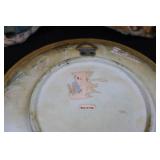 Angel Figurines (Pair) with Pedestal Plate - 8.5 in tall, 5.5 in wide Angel Figurines (Pair) with Pedestal Plate - 8.5 in tall, 5.5 in wide