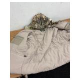 Cabela’s dry plus insulated bibs and jacket.size 3xl