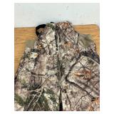 Cabelas dry plus insulated bibs and jacket. Jacket size 3x bibs size 2x