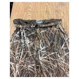 Camo hunting pants size 2xl