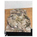 Cabelas camo vest size 2xl