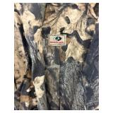 2XL camo jacket and bibs