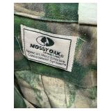 Mossy oak button up. Size XL (lot of 2)