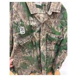 Mossy oak button up. Size XL (lot of 2)