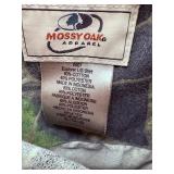 Mossy Oak button up size XL