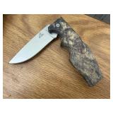 Gerber Magnum L.S.T. Camo pocket knife with camo Sheath