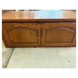 Storage chest with front doors