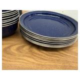 Enameled cookware and serving set