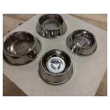 Set of 4 sturdy dog bowls