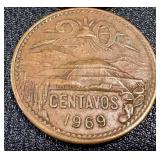 Banco de Mexico 5 Peso Banknotes & 20 Centavos Coins (Mexico 1960s-70s) Banco de Mexico 5 Peso Banknotes & 20 Centavos Coins (Mexico 1960s-70s)
