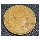 Banco de Mexico 5 Peso Banknotes & 20 Centavos Coins (Mexico 1960s-70s) Banco de Mexico 5 Peso Banknotes & 20 Centavos Coins (Mexico 1960s-70s)