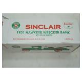Vintage Ertl 1931 Sinclair Hawkeye Wrecker Bank. die cast metal 1/25 scale