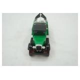 Vintage Ertl 1931 Sinclair Hawkeye Wrecker Bank. die cast metal 1/25 scale