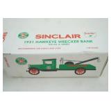 Vintage Ertl 1931 Sinclair Hawkeye Wrecker Bank. die cast metal 1/25 scale