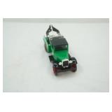 Vintage Ertl 1931 Sinclair Hawkeye Wrecker Bank. die cast metal 1/25 scale