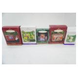 Hallmark Keepsake Ornaments. The Lone Ranger, Peanuts, Howdy Doody, Casablanca, Snoopy (all appear new) 5ct