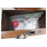 Vintage Singer Sewing Machine with Wooden Cover. Model 15-91. Very good Condition.