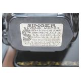 Vintage Singer Sewing Machine with Wooden Cover. Model 15-91. Very good Condition.