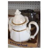 Collectible Vintage Ceramics and Crystal Glassware