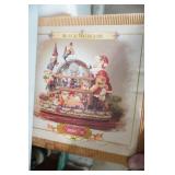 Collectible Vintage Ceramics and Decor