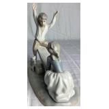 Lladro Porcelain Figurine 'Seesaw' #4867 Lladro Porcelain Figurine 'Seesaw' #4867