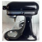 Black KitchenAid Artisan Series 5 Quart Tilt Head Stand Mixer KSM150 Black KitchenAid Artisan Series 5 Quart Tilt Head Stand Mixer KSM150