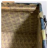 Three Piece Vintage Trunk Bundle Three Piece Vintage Trunk Bundle