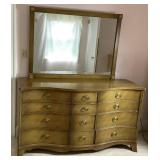 Drexel Curved Front 12 Drawer Champagne Triple Dresser with Mirror plus Matching Full Size Bed with Headboard & Footboard Drexel Curved Front 12 Drawer Champagne Triple Dresser with Mirror plus Matching Full Size Bed with Headboard & Footboard