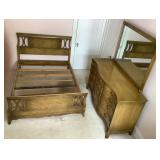 Drexel Curved Front 12 Drawer Champagne Triple Dresser with Mirror plus Matching Full Size Bed with Headboard & Footboard Drexel Curved Front 12 Drawer Champagne Triple Dresser with Mirror plus Matching Full Size Bed with Headboard & Footboard