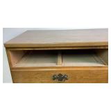Ethan Allen Heirloom Maple 4 Drawer Writing Desk Ethan Allen Heirloom Maple 4 Drawer Writing Desk