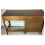 Ethan Allen Heirloom Maple 4 Drawer Writing Desk Ethan Allen Heirloom Maple 4 Drawer Writing Desk