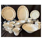 International Silver Company Porcelain Brighton Collection Claridge 8302 China Set International Silver Company Porcelain Brighton Collection Claridge 8302 China Set