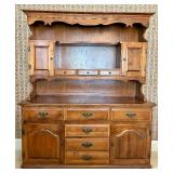 Moosehead Furniture Maple Hutch Cabinet Moosehead Furniture Maple Hutch Cabinet