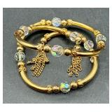 Vintage Glitz and Glam Style Necklaces, Earrings and Bracelets Vintage Glitz and Glam Style Necklaces, Earrings and Bracelets