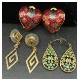 Collection of Gold Tone Earrings, Necklaces and Bracelets Collection of Gold Tone Earrings, Necklaces and Bracelets