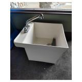 ELM Utilatub - 22' x 18.5' x 12'