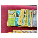 (100) Pokemon Cards