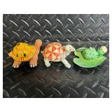 Janell Berryman's Pookpin Seeds Folk Art Turtle & Frog Figurines