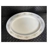 Noritake Melissa 3080 Contemporary Fine China - Floral Daisy Border Dinnerware Set