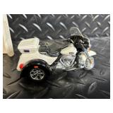 Harley-Davidson Maisto 1:18 Collector Edition Police Motorcycle 4-Pack